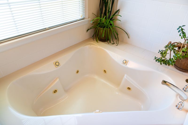 Luxury Corner Bathtub